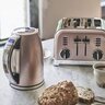 1,7Lt Pembe Kettle